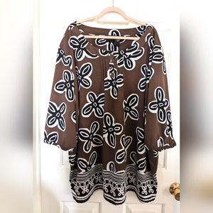 Maggie Barnes Blouse size 4x/5x